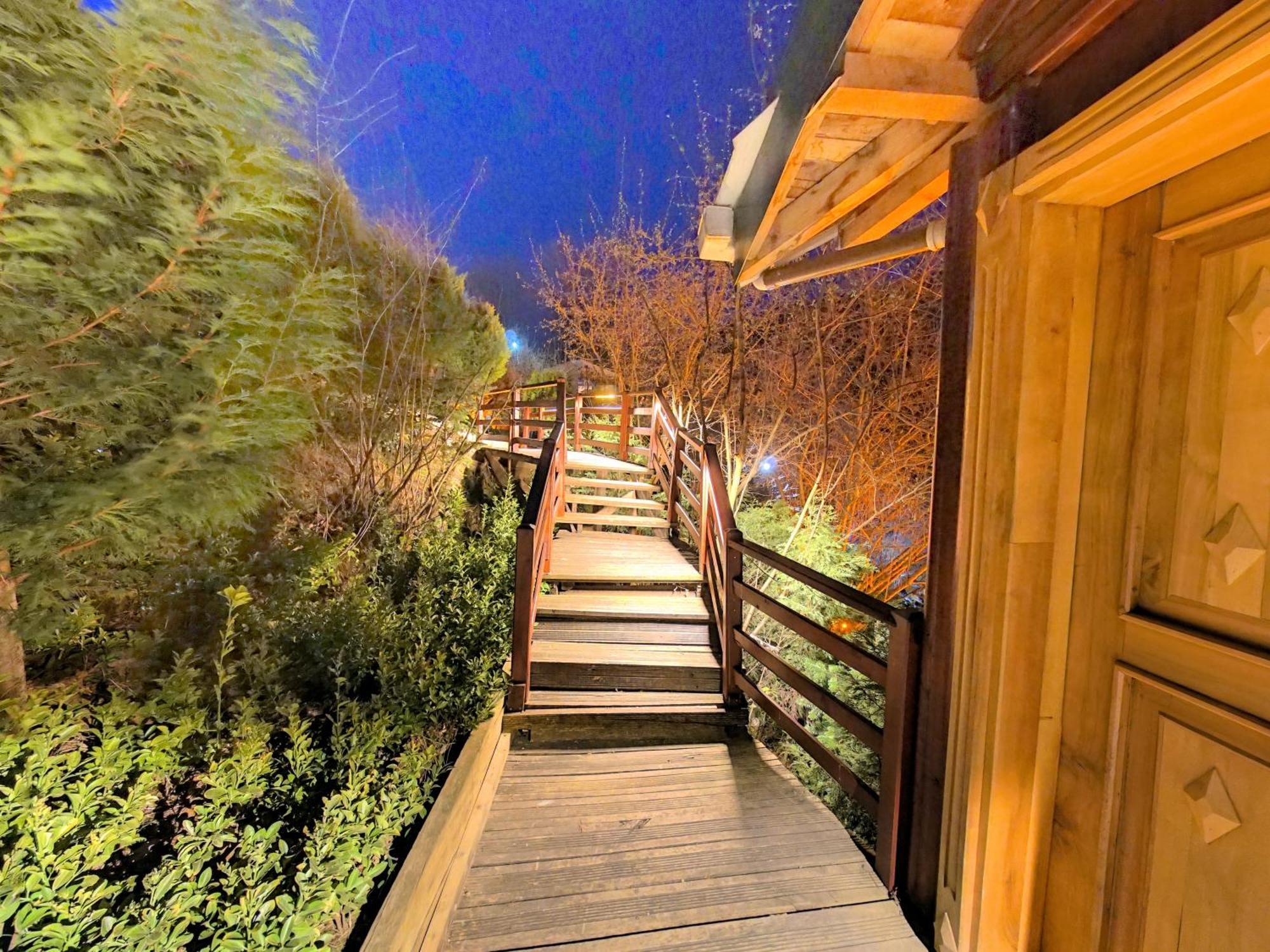The Canyon Kartepe And Restoran Zewnętrze zdjęcie